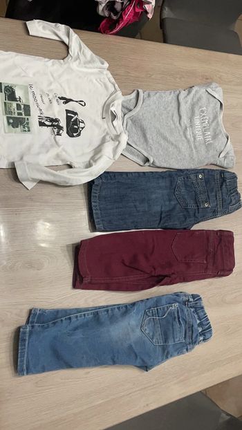 Lot de 6 vêtements 3 Pommes en 12 mois