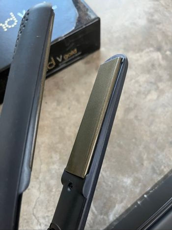 Lisseur ghd V gold NEUF - photo numéro 2