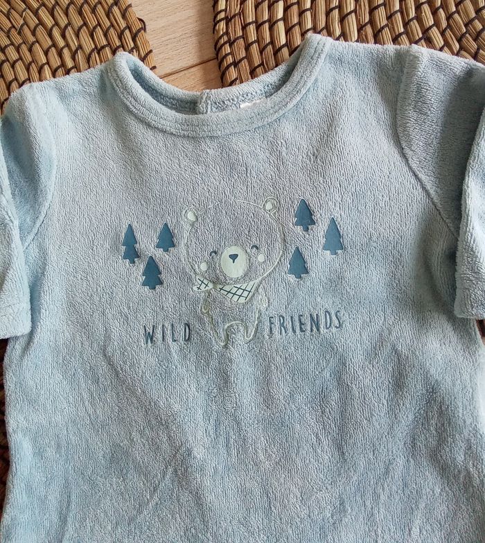 Lot 2 babygros en velours moutarde et bleu Gemo taille 1 mois - photo numéro 2