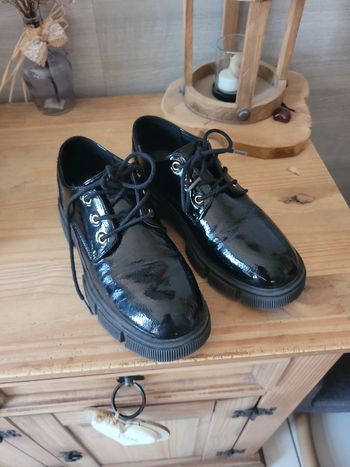 Chaussures fille vernis noir pointure 36
