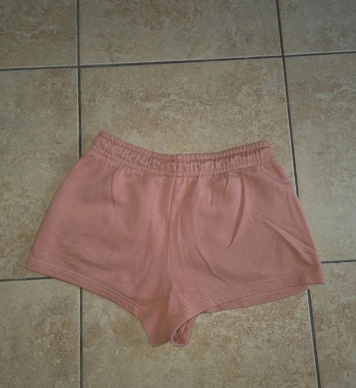 Short rose the north face - photo numéro 3