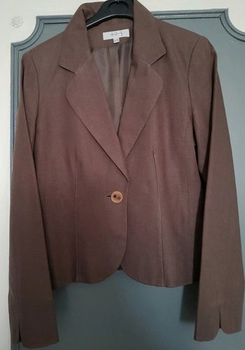 Veste en lin coloris taupe