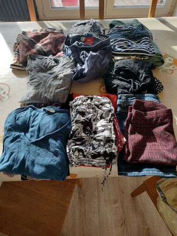 Lot de 26 pièces taille 36 femme
