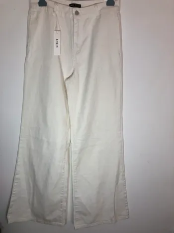 Jeans jambes très larges Shein