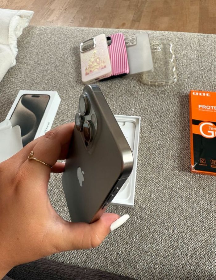 Iphone 15 pro max - photo numéro 2