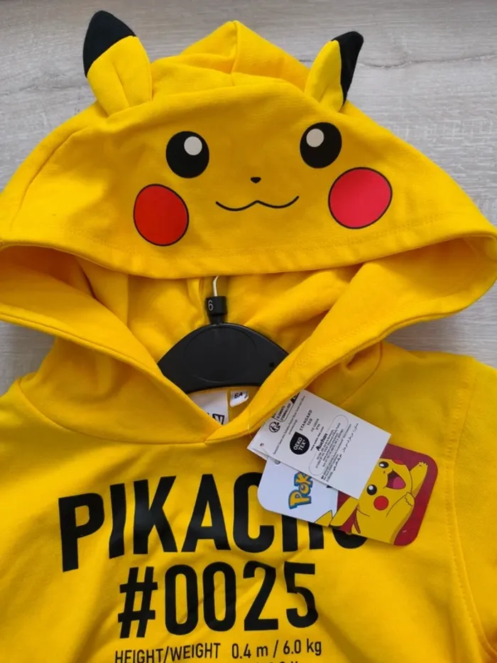 Pull Pikachu - photo numéro 2