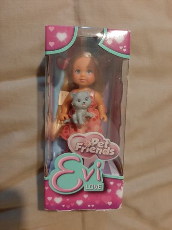 Poupée Pet Friends Evi Love neuve