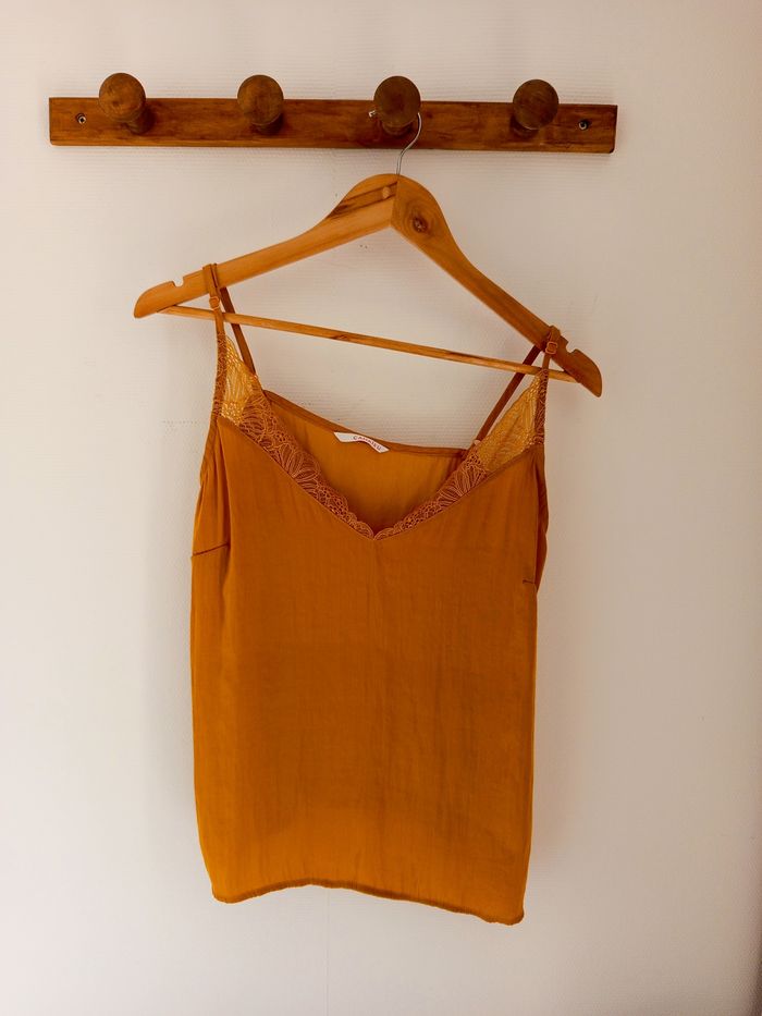 Débardeur jaune moutarde cam