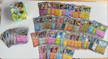 Lot 100 cartes Pokémon françaises neuves
