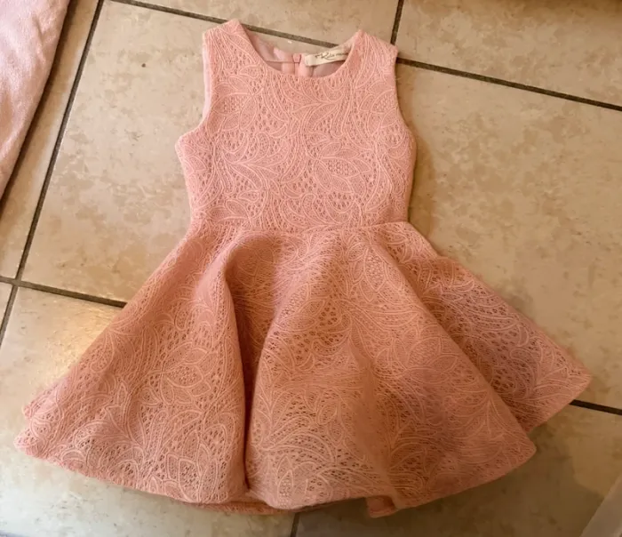 Robe de cérémonie