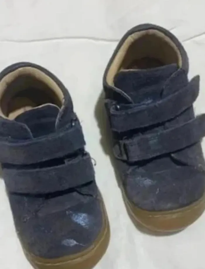 Chaussures baskets bébé fille T 23 à scratch bleu irisé à scratch - photo numéro 4