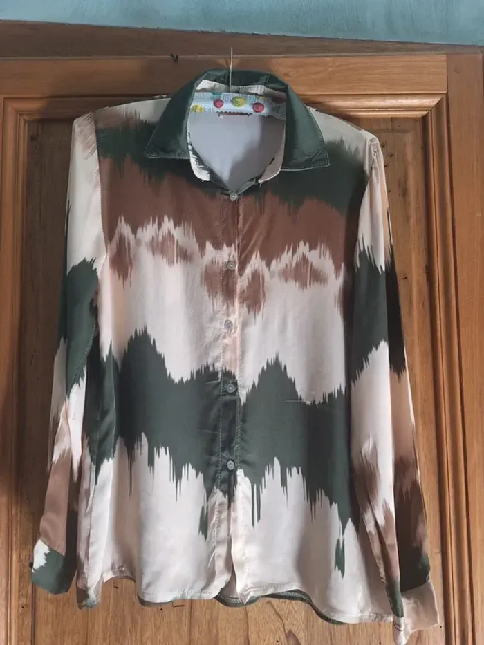 Joli chemisier soie et viscose