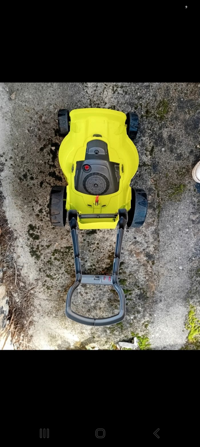 Tondeuse ecoiffier - photo numéro 5