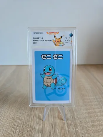 Carte gradée SFG Squirtle 9.5