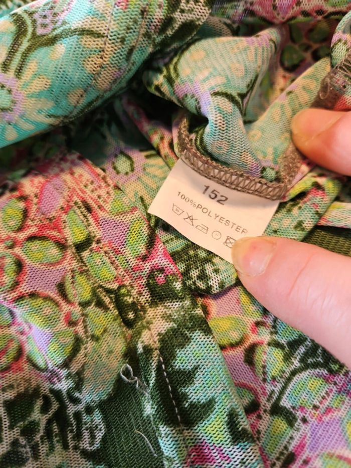 Robe moulante verte à motifs avec son t shirt blanc, sans manche, I'Kids Contemporary, 152/12 ans - photo numéro 7