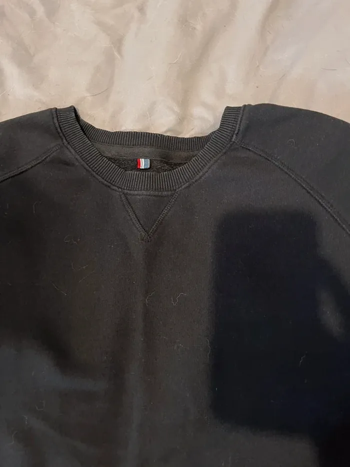 Pull noir taille S - photo numéro 2
