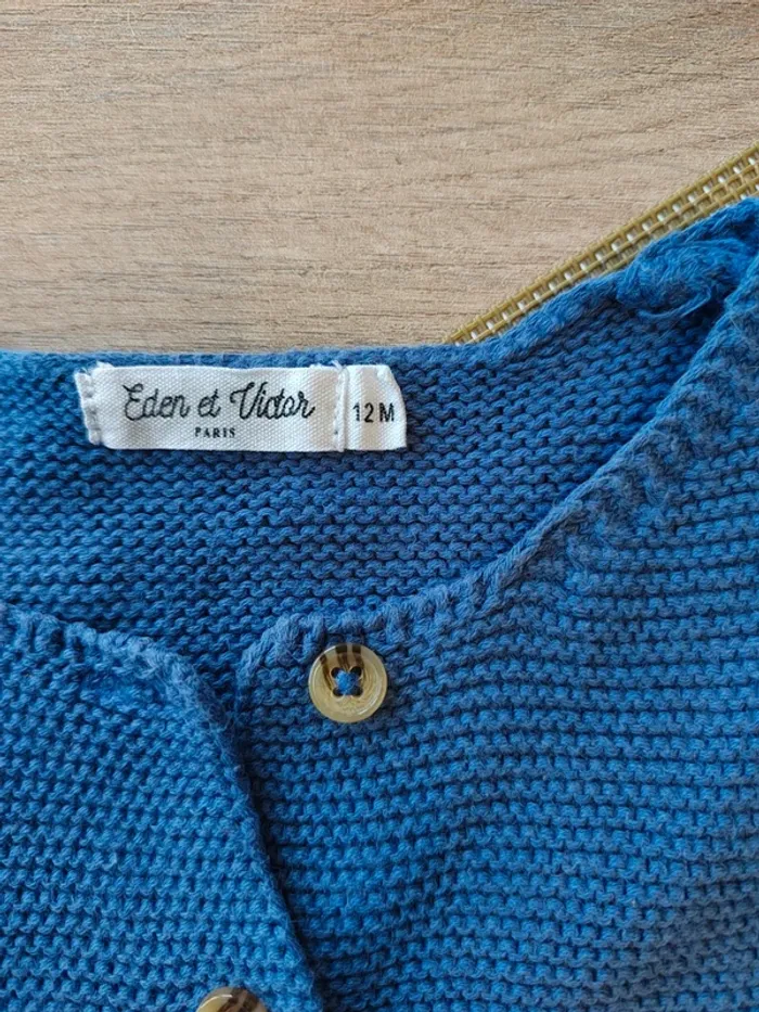 Gilet 12 mois eden& Victor - photo numéro 2