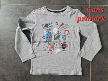 Tshirt manches longues  6ans