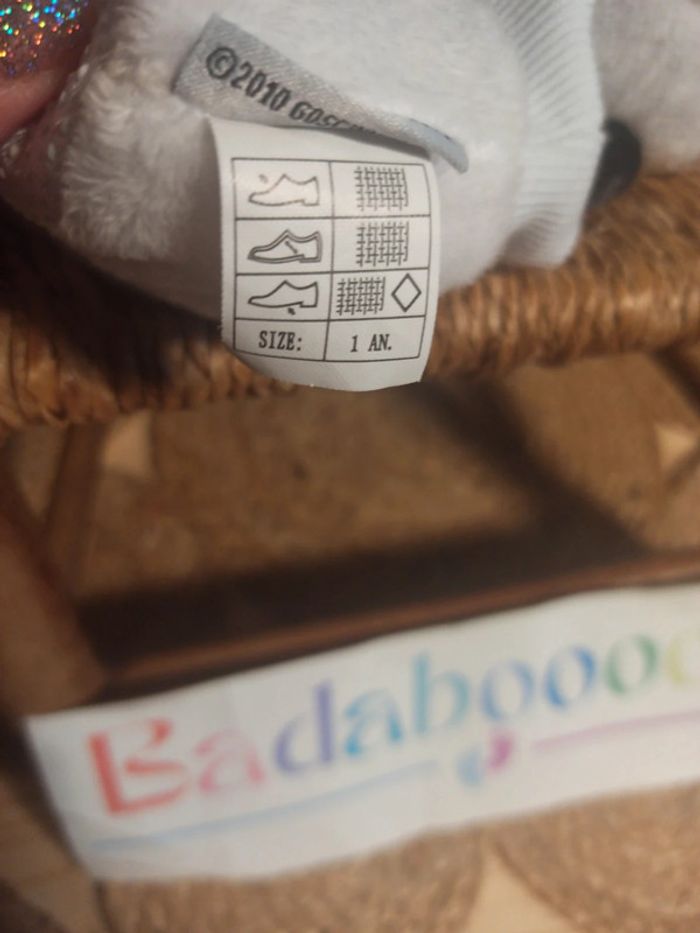 Peluche chausson Idéfix parc Astérix tbe - photo numéro 4