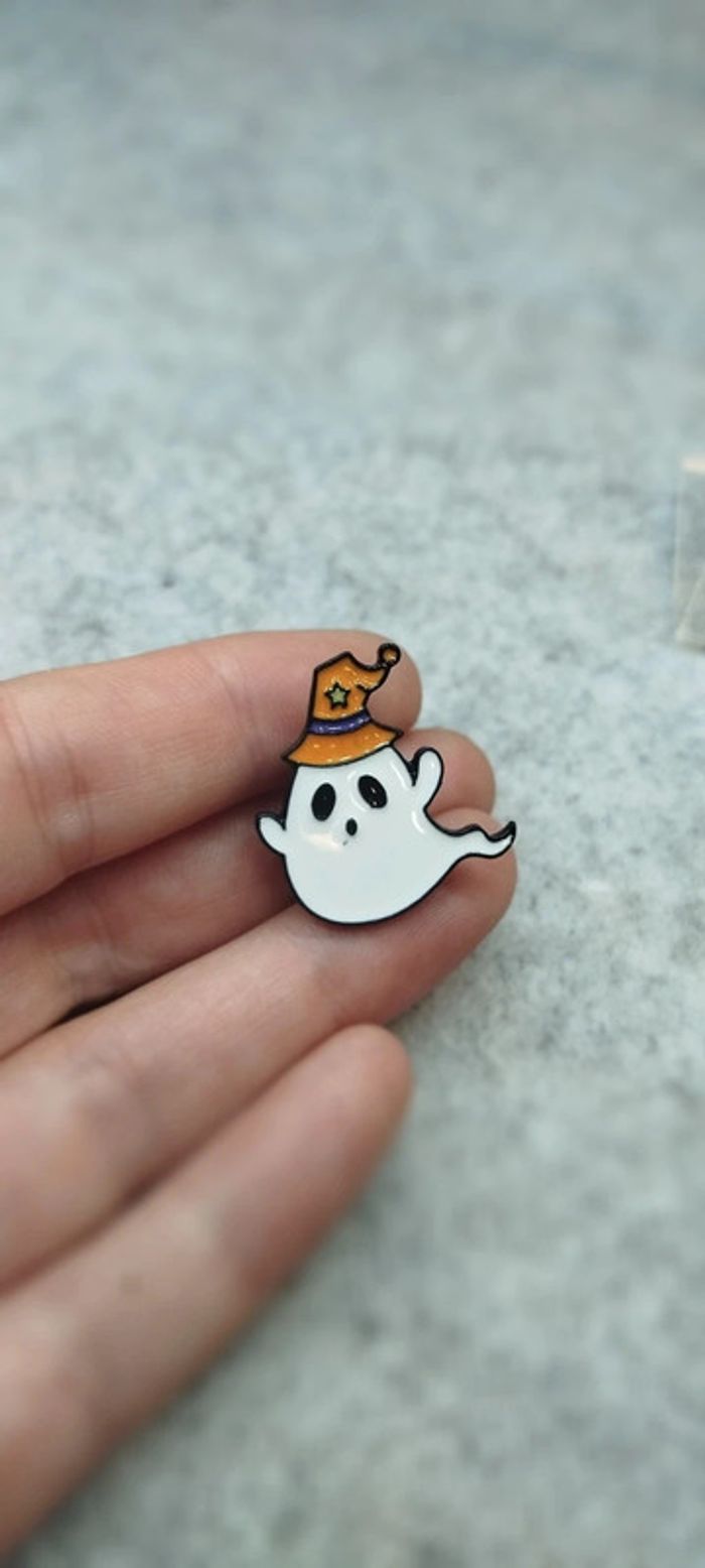 🍄 pin's fantôme Halloween - photo numéro 2