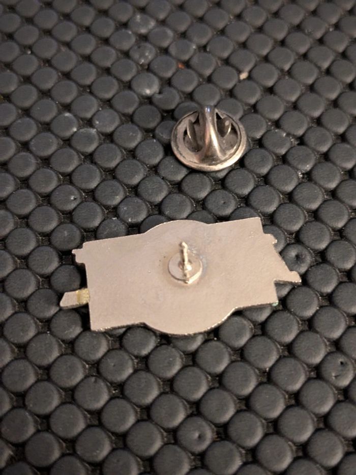 Pin's cinéma Indiana Jones - photo numéro 2