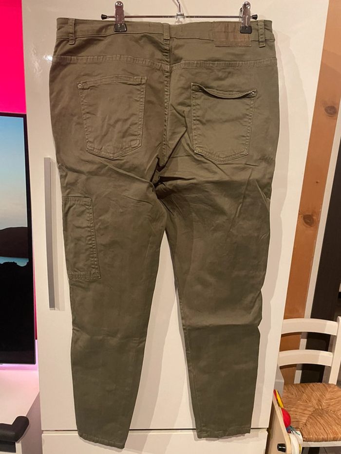 Pantalon Zara kaki - photo numéro 3