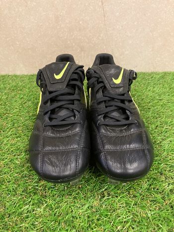 Chaussures de Foot Nike Neuves