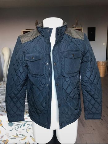 Veste molletonnée neuve M