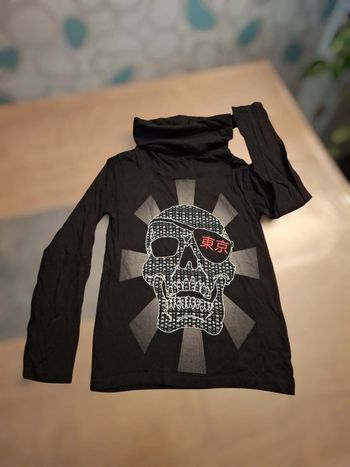 Col roulé tête de mort 💀