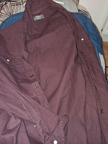 Chemise violette