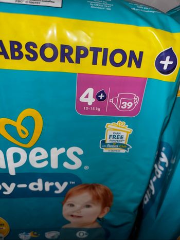 Trio-Pack De 117  Couches Pampers  Baby-Dry Neuf Dans L’emballage.