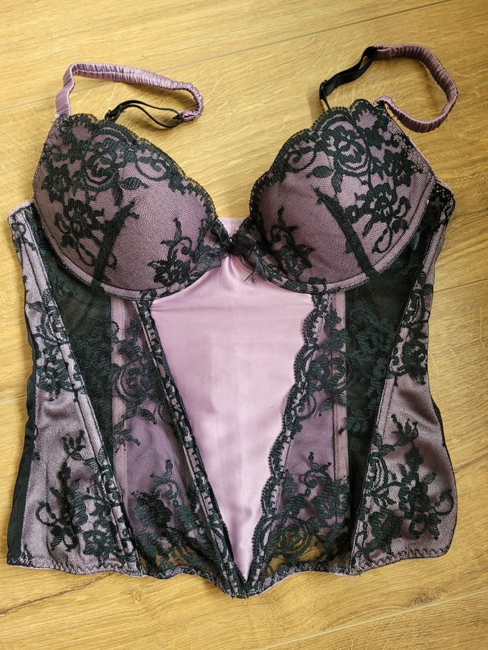 Ensemble guêpière + slip - photo numéro 2