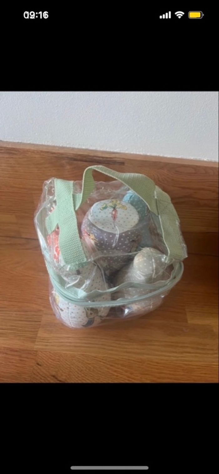 Set de quilles Pierre Lapin - Petit Jour Paris - état impeccable - photo numéro 4