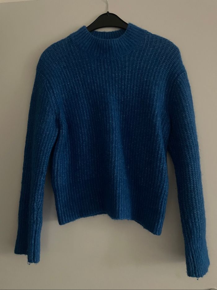 💙 Pull bleu cosy BZB – style tendance et confort assuré