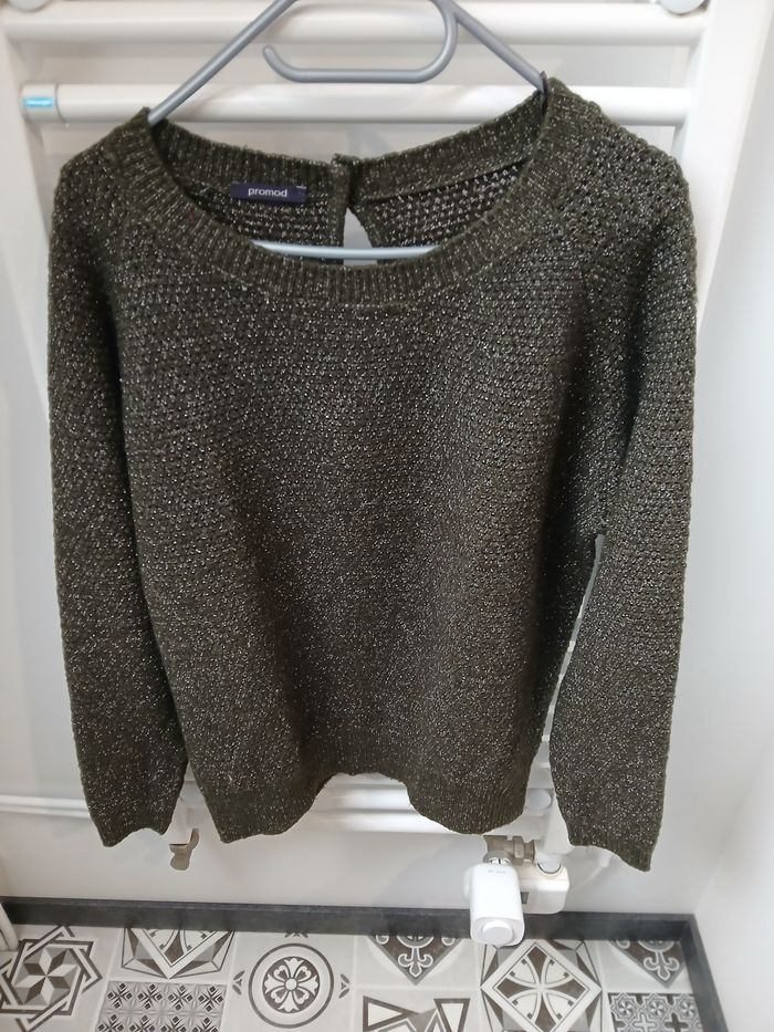 Pull femme hiver kaki avec fil argent