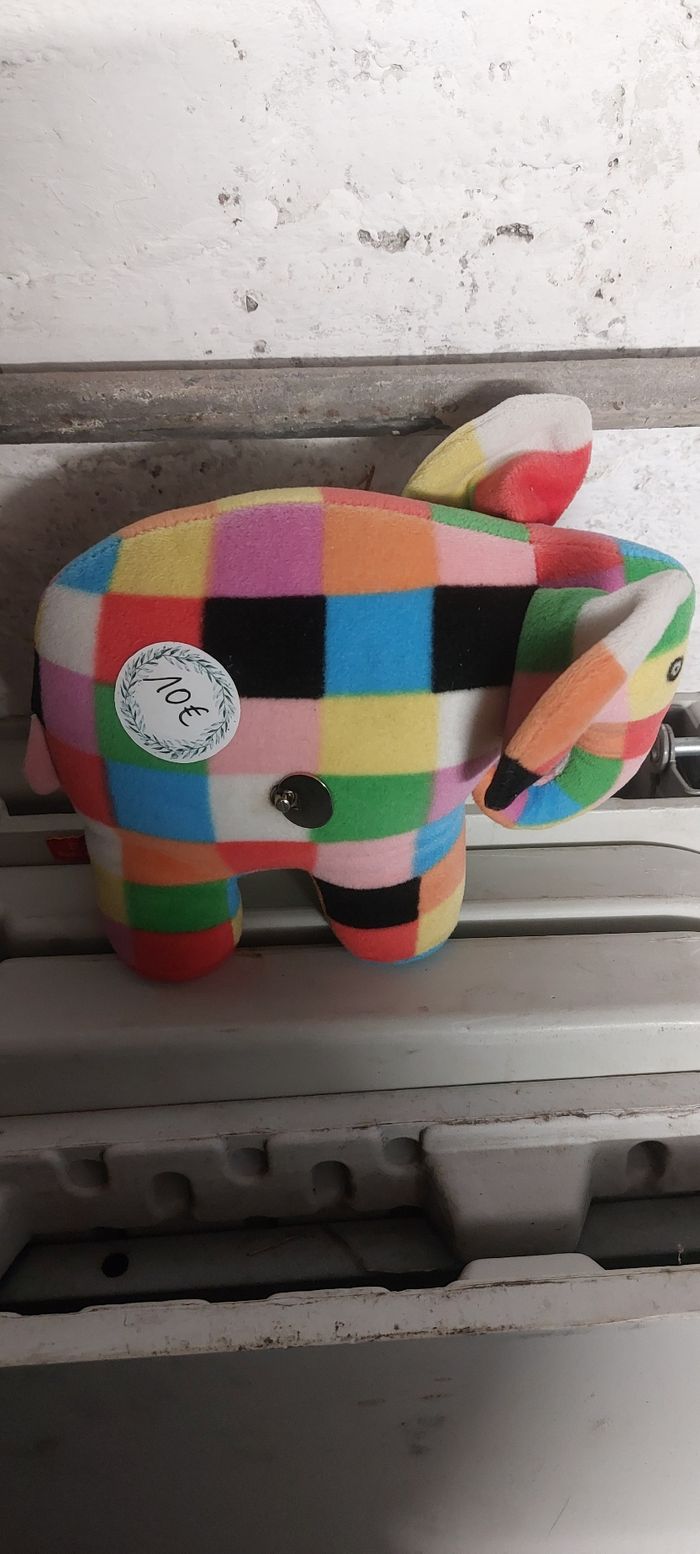 Elmer l elephant boîte à musique
