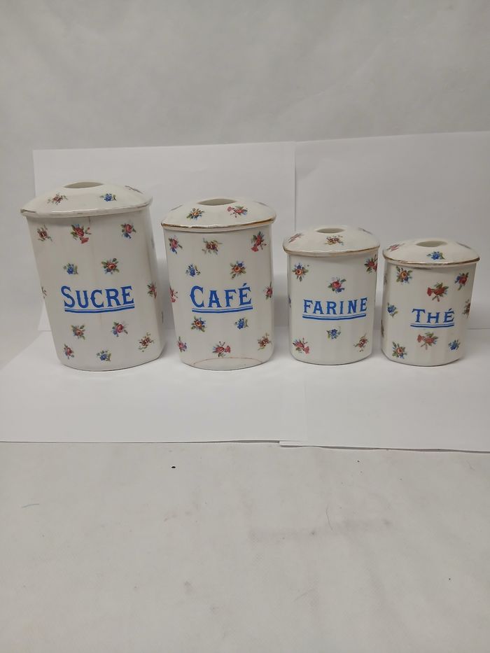 Pots a épices porcelaine