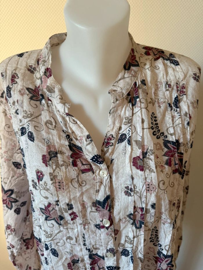 Blouse à fleur grande taille en très bon état blanche taille 50 - photo numéro 3