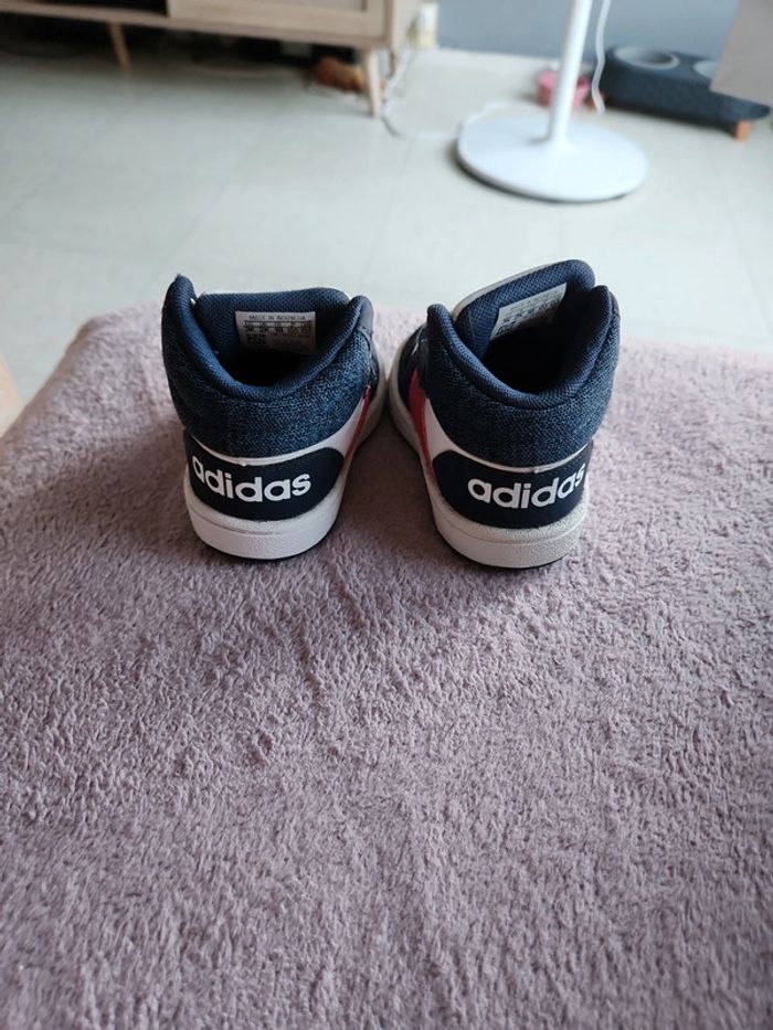 Basket chaussures Adidas - photo numéro 3