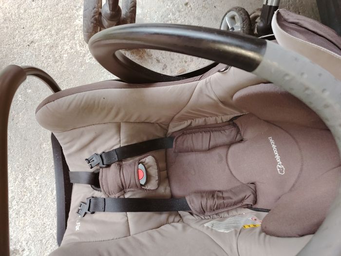 Ensemble poussette avec landeau et cosy