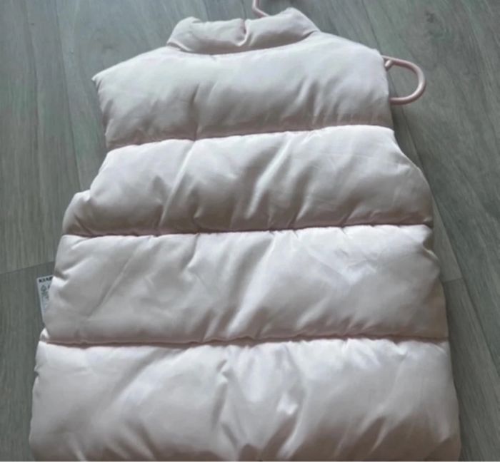 Manteau bébé sans manche neuf taille 18 moises - photo numéro 2