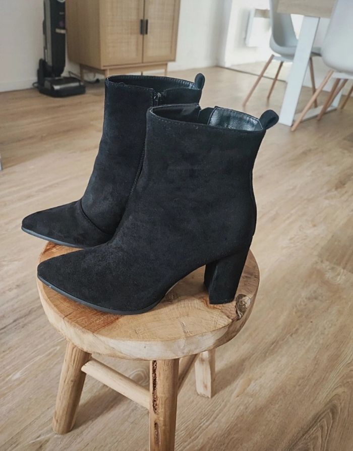 Bottines à bout pointu - photo numéro 2