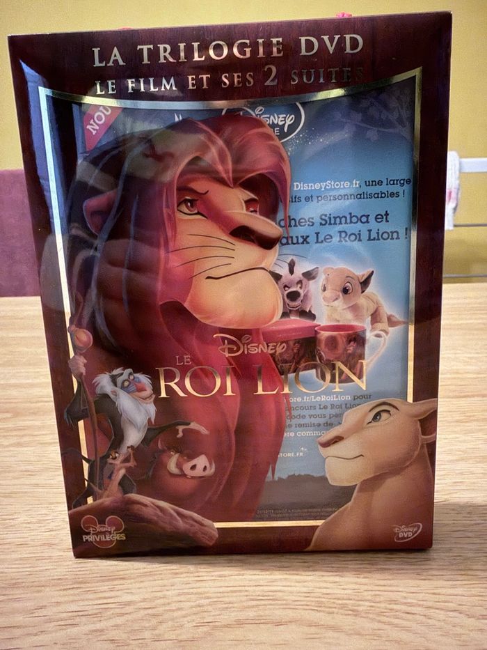 DVD roi lion collector - photo numéro 2