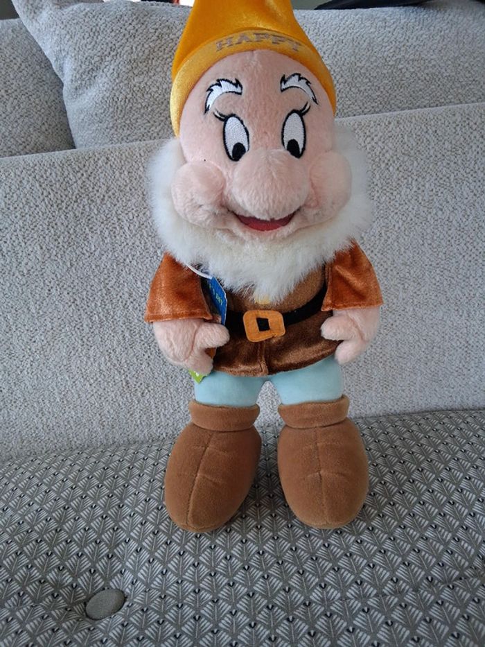 Peluche Joyeux des 7 nains de Blanche Neige