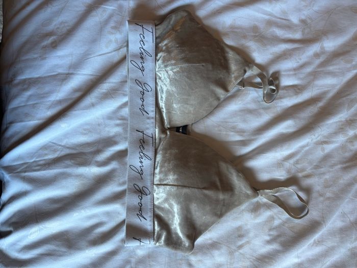 Brassière