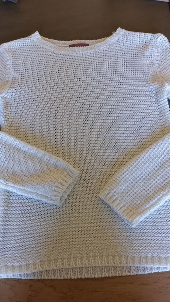 Pull léger blanc et fils argentés 12 ans