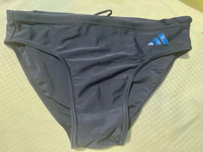 Slip de bain taille 2 adidas