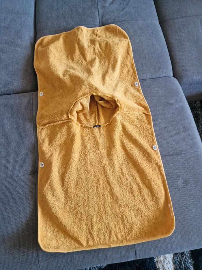 Poncho de bain Kiabi - photo numéro 3