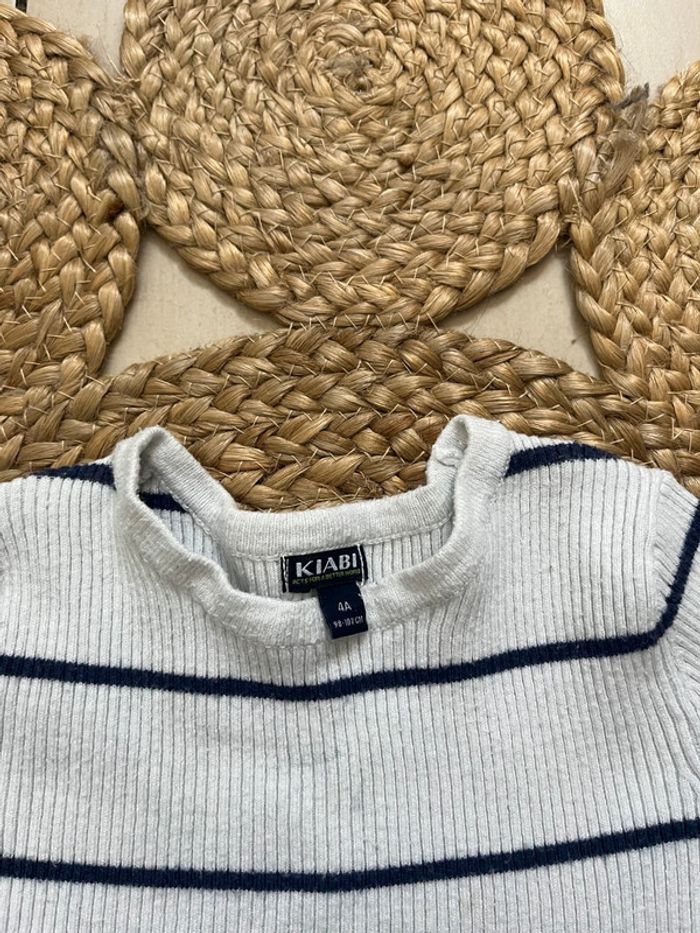 Pull 4ans - photo numéro 2