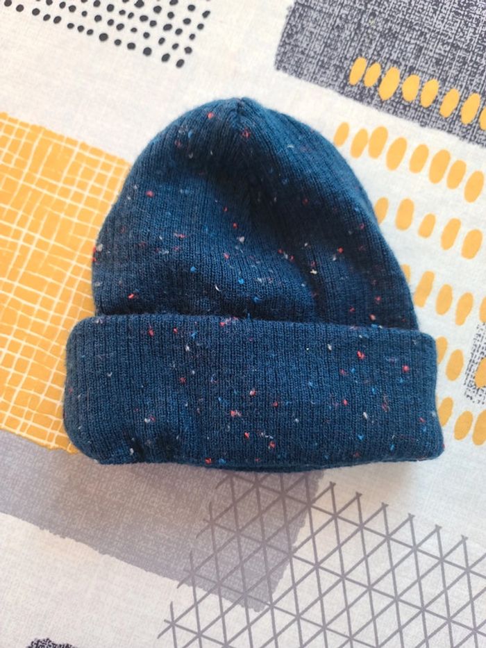 Bonnet - photo numéro 2